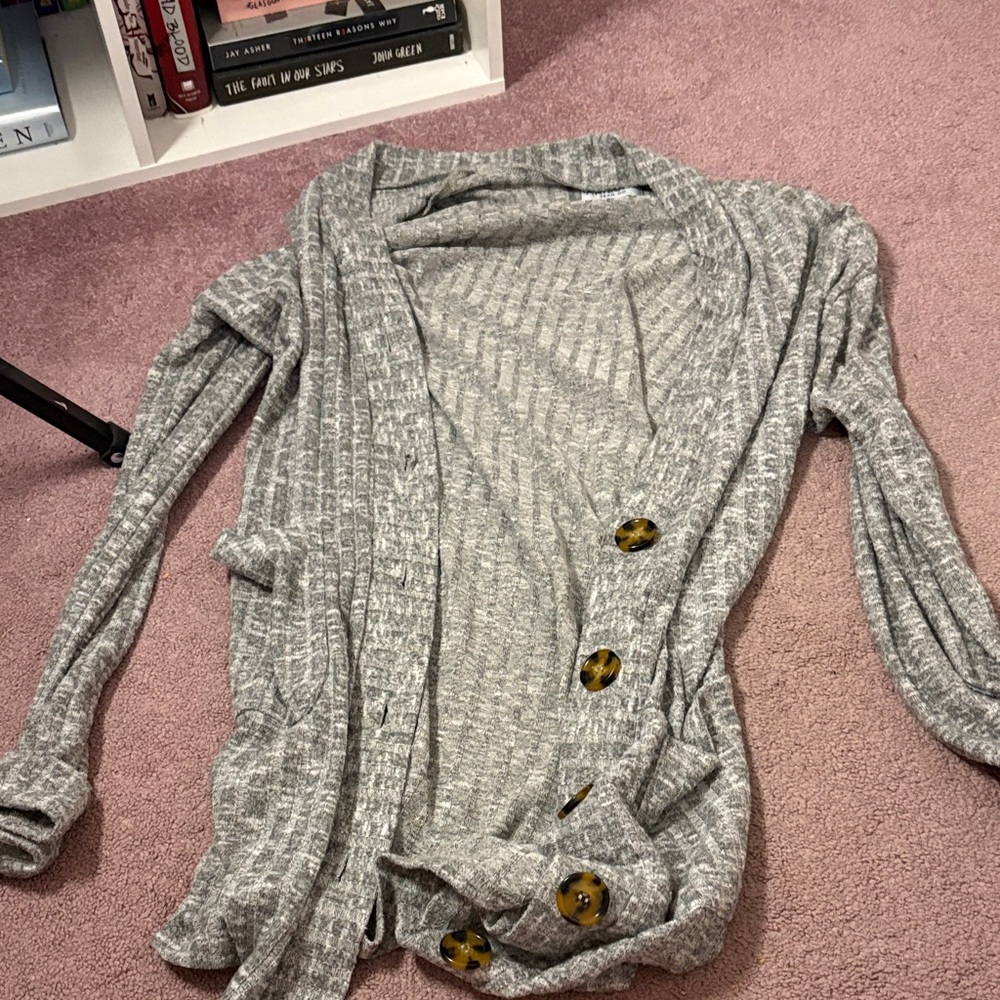 Arizona Jean Company Heather Gray Cardigan with Tortoise Buttons